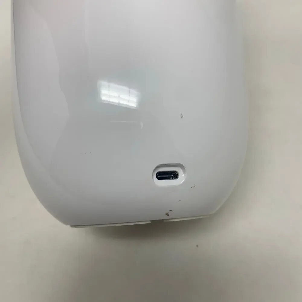 Lexon Oblio Wireless Charger and Phone Sanitizer With UV Disinfection Light